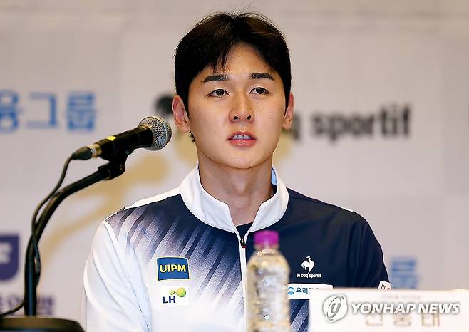 발언하는 전웅태 (진천=연합뉴스) 김성민 기자 = 근대5종 국가대표 전웅태가 13일 충북 진천 국가대표선수촌에서 열린 근대5종 아시안게임 미디어데이에서 발언하고 있다. 2026.8.13 ksm7976@yna.co.kr