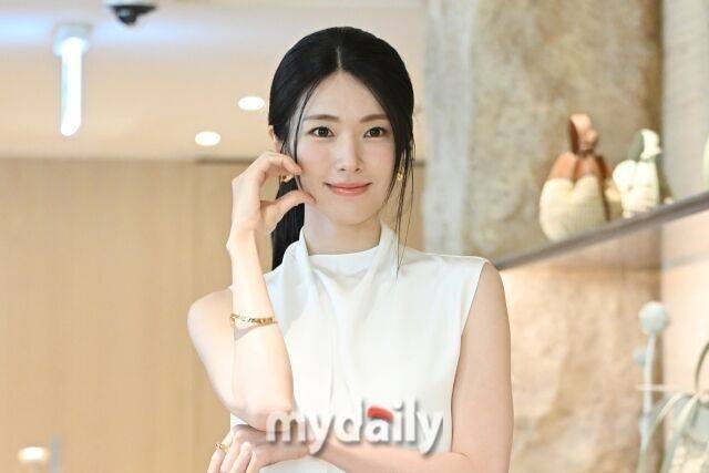 배우 하영 / 마이데일리