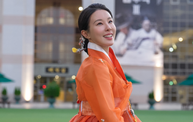 '한복 여신' 최은지가 오는 24일 개막하는 코누배 제20회 한스타 연에인 야구대회 홍보대사로 낙점됐다./최은지