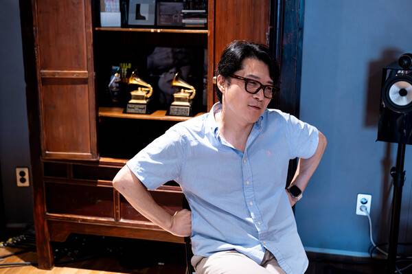 레코딩 엔지니어 황병준. 사진 남궁유