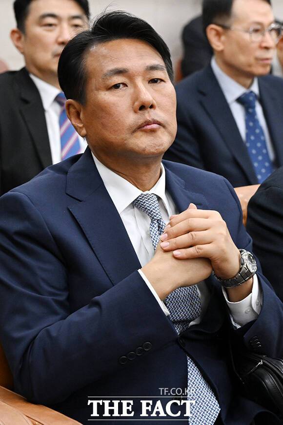 윤석열 전 대통령이 비상계엄을 선포하자 주요 우방국에 계엄을 정당화하는 메시지를 전달한 혐의로 기소된 김태효 전 국가안보실 1차장의 재판이 26일 시작된다. /남용희 기자