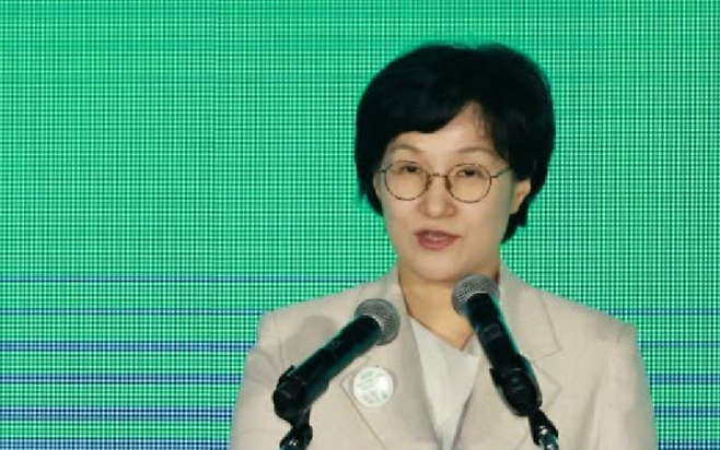 원민경 성평등가족부 장관이 공식 행사에서 발언하고 있다. (원민경 페이스북)