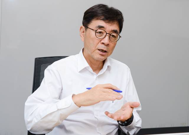 맹성현 효성 AI융합연구원장. 이철준 PD.