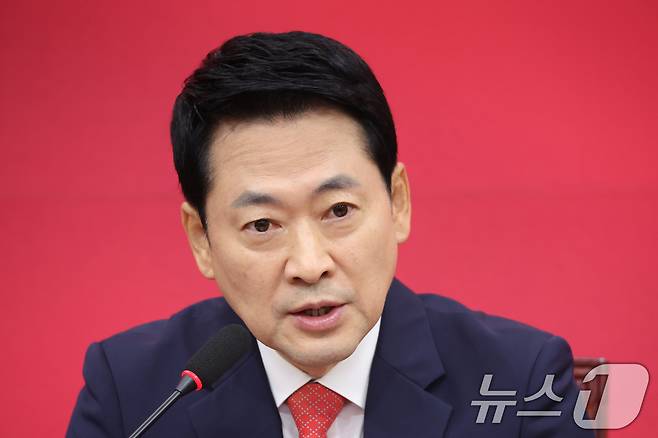 장동혁 국민의힘 대표가 3일 서울 여의도 국회에서 열린 최고위원회의에서 발언하고 있다. 2026.9.3 ⓒ 뉴스1 신웅수 기자