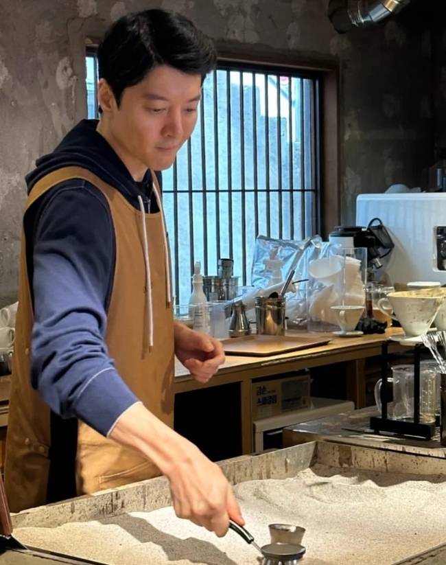 사진=이동건 카페 소셜미디