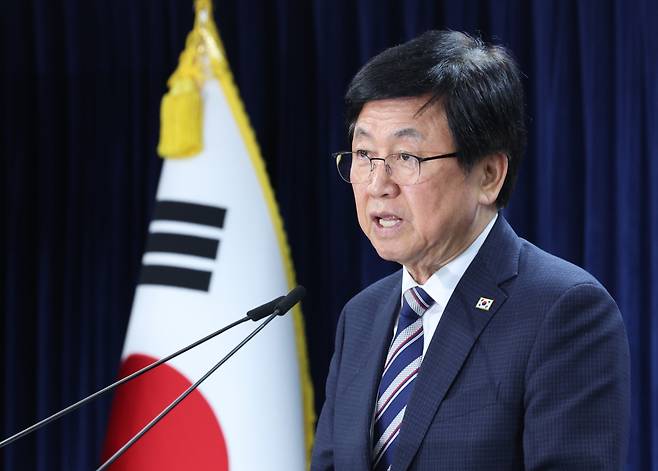 뉴시스