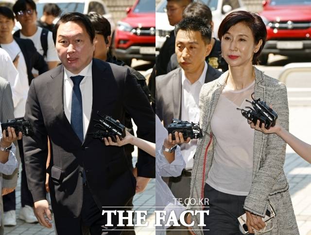 최태원 SK그룹 회장이 노소영 아트센터 나비 관장에게 지급해야 하는 재산분할액 9440억 원 중 2440억 원만 대법원에서 다투기로 했다. /임영무 기자
