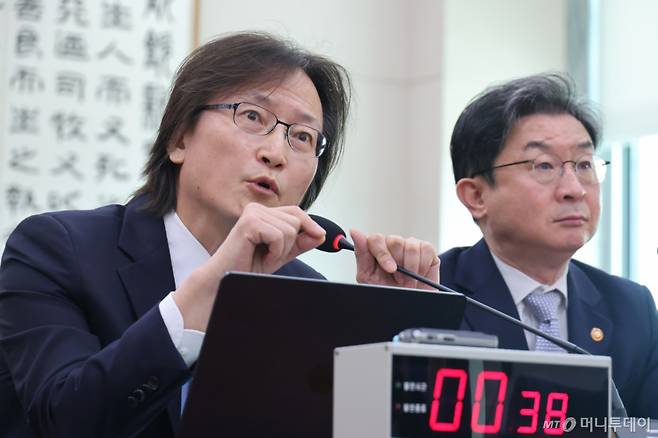 (서울=뉴스1) 신웅수 기자 = 주병기 공정거래위원장이 9일 서울 여의도 국회에서 열린 법제사법위원회 전체회의에서 의원 질의에 답변하고 있다. 2026.9.9/뉴스1 Copyright (C) 뉴스1. All rights reserved. 무단 전재 및 재배포, AI학습 이용 금지. /사진=(서울=뉴스1) 신웅수 기자