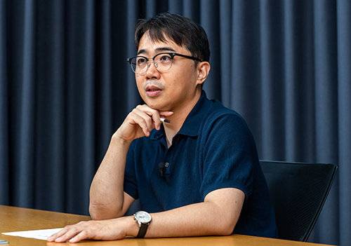 ‘성공 투자를 위한 최소한의 반도체 지식’을 쓴 박성문 작가. 홍태식