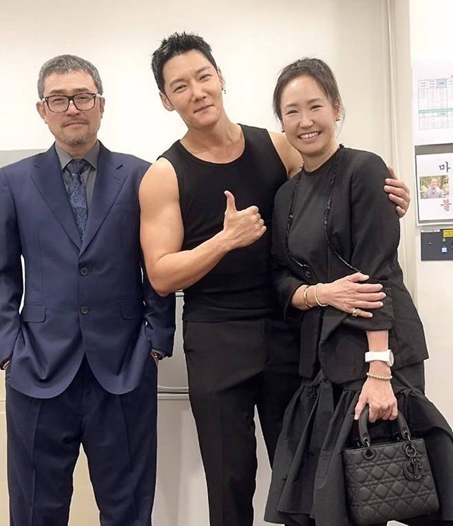 사진 = 최진혁 계정