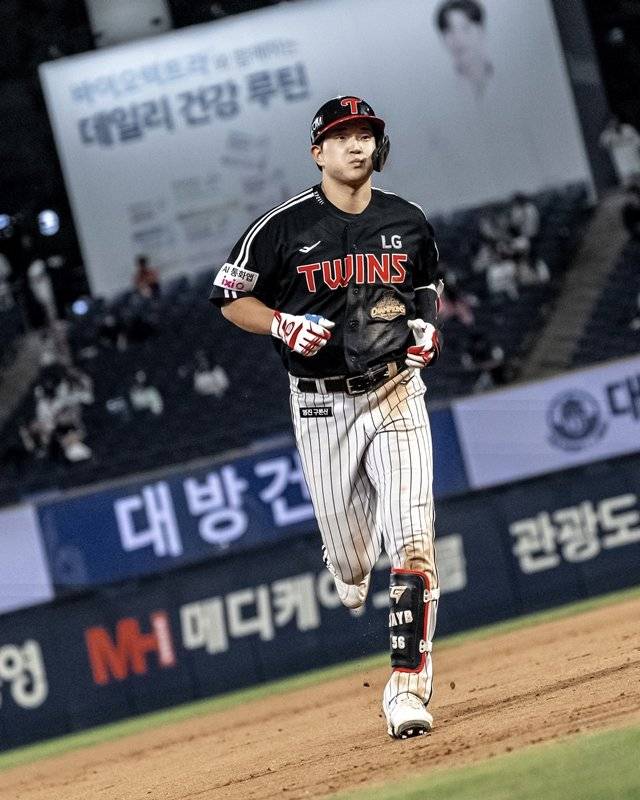 5타점 경기를 펼친 LG 문정빈. LG 트윈스 제공