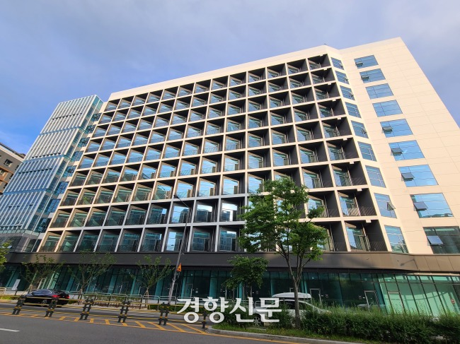 서울 강남구 자곡동의 한 지식산업센터 전경. 경향신문 자료사진