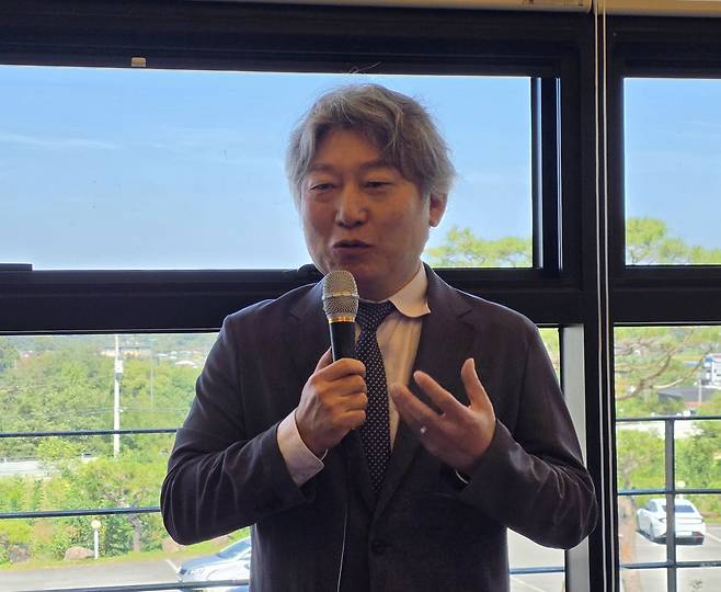 유정훈 한국도로공사 사장이 22일 국토교통부 기자단 간담회를 진행 중인 모습.(김지영 기자 kjy42)
