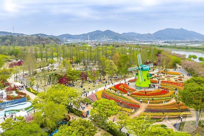 순천만국가정원 네덜란드 정원, (순천시 제공. 재판매 및 DB금지)/뉴스1