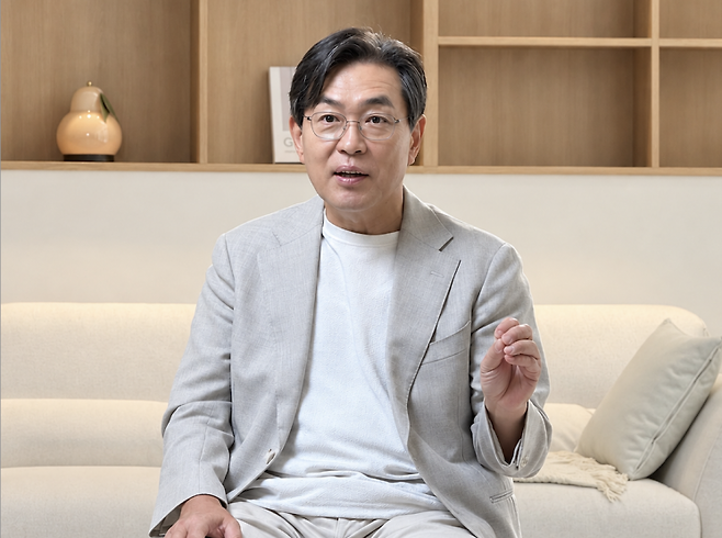 이철원 어피닛 대표가 인도 시장과 AI 대안신용평가시스템에 대해 설명하고 있다. 어피닛