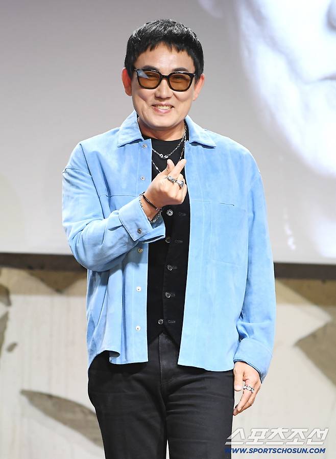 29일 오후 서울 이태원동 현대카드 언더스테이지에서 가수 이승철 데뷔 40주년 기념 음감회가 열렸다. 이승철이 포즈 취하고 있다. 정재근 기자 cjg@sportschosun.com/2026.9.29/