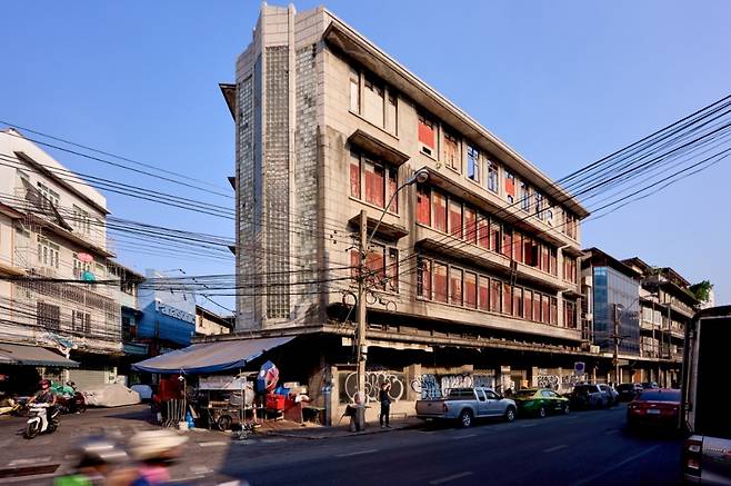 방콕 쿤스트할레(Bangkok Kunsthalle) © Bangkok Kunsthalle