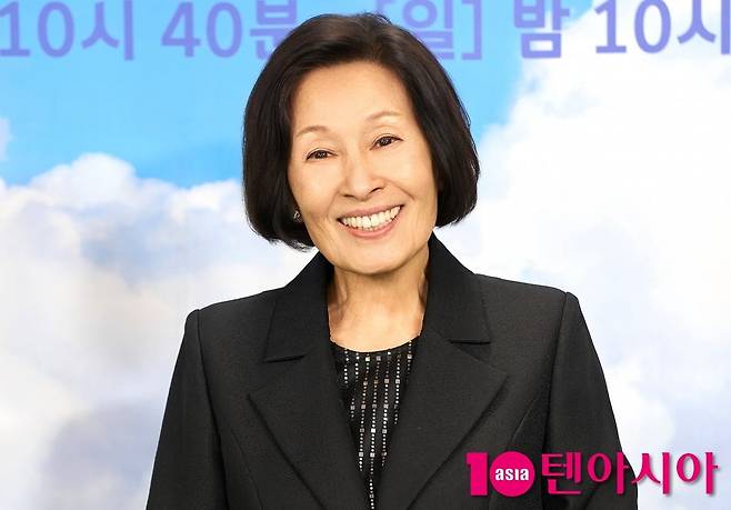 김혜자가 85세의 나이에 자신의 65년 연기 인생과 그동안 공개하지 않았던 상처를 돌아본다./ 사진=텐아시아 DB