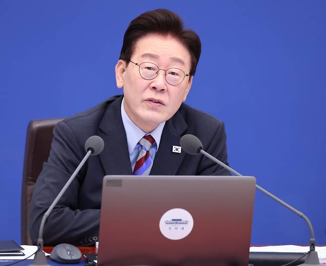 이재명 대통령이 지난달 29일 청와대에서 열린 국무회의에서 발언하는 모습 ⓒ연합뉴스