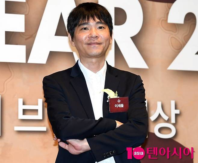 누적 우승 상금만 100억원이 넘는 것으로 알려진 전 프로바둑기사 이세돌이 이번에는 요구르트 판매에 도전한다./ 사진=텐아시아 DB