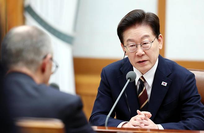 이재명 대통령이 29일 청와대에서 열린 프리드리히 메르츠 독일 총리와의 정상회담에서 발언하고 있다. 뉴시스