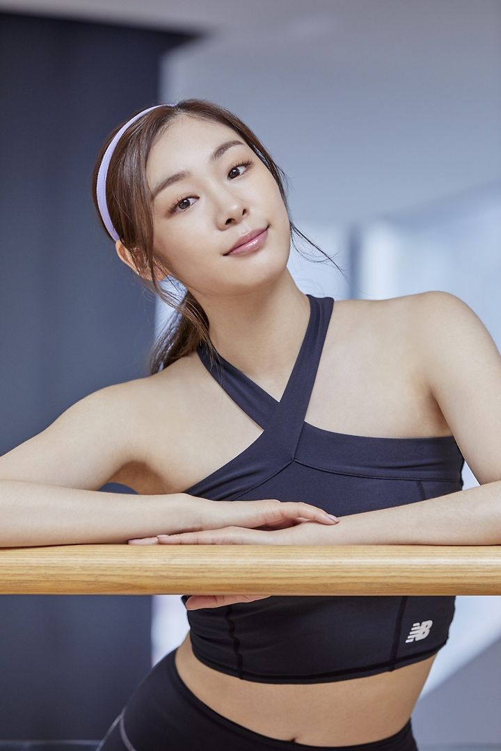 뉴발란스 김연아 레깅스 뒷태 몸매는 역시 갑