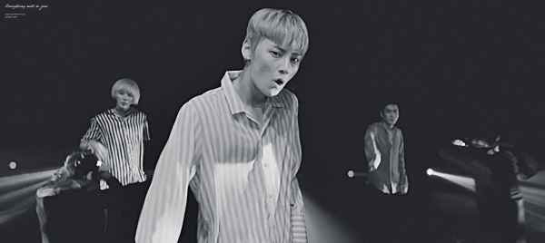 뉴이스트 Love Paint MV 움짤