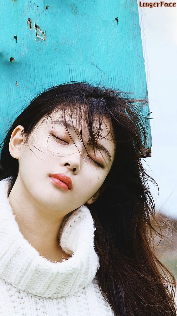오늘자 김유정 화보 사진 모음 및 움짤