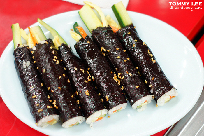 한밤중에 더욱 땡기는 | 명지대 이정희 떡볶이