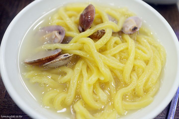 무료 보리밥 & 막걸리의 축복 | 황도 바지락 칼국수 석촌점
