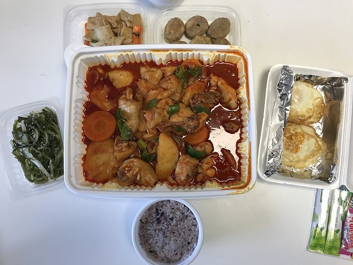 안동 먹언니 개꿀맛닭볶음탕 배달