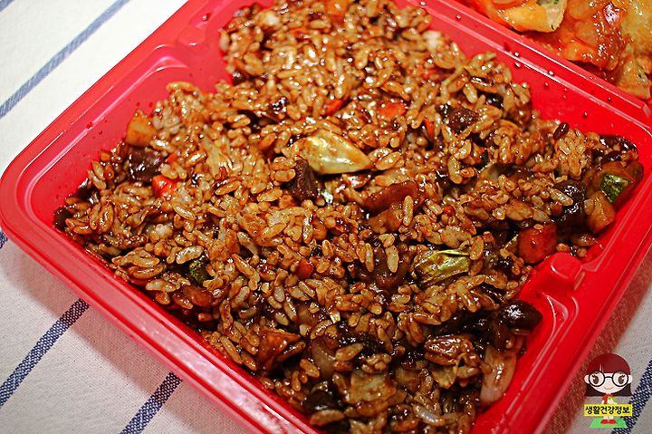 우리나라 최초의 짜장면집 맛을 담은 GS25 ‘공화춘 짜장도시락