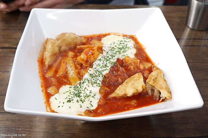 국물떡볶이 스타일 즉석떡볶이 | 명지대 레드후라이팬