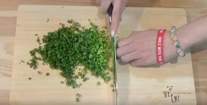 日 먹방 유튜버가 알려주는 신라면 맛있게 먹는 법 | 인스티즈