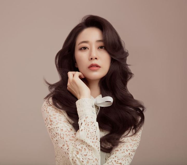 부드러운 인상을 원한다면 주목! 헤어컬러로 가능해! | 1boon 부드러운 인상을 원한다면 주목! 헤어컬러로 가능해!