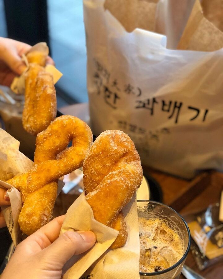 착한꽈배기 이미지