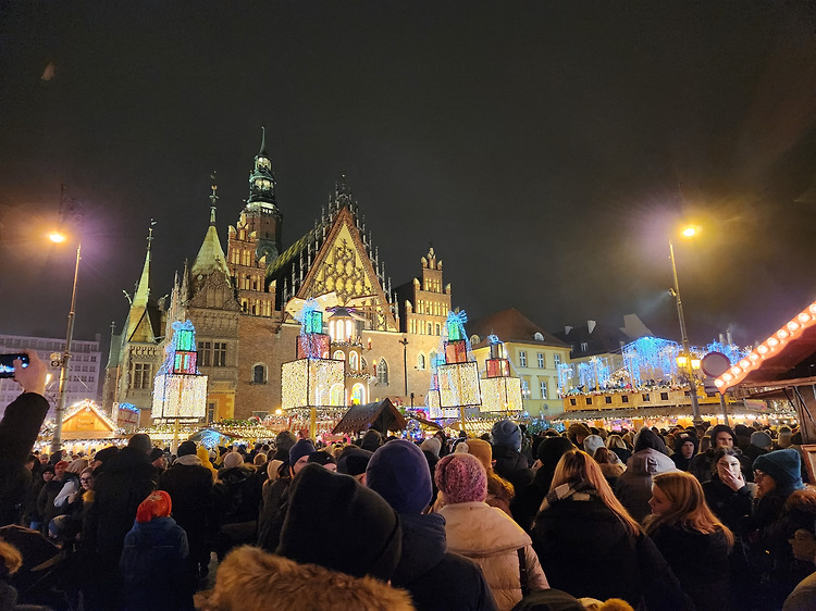 폴란드 브로츠와프 한 달 살기 - 크리스마스 마켓, 트램 탐방기