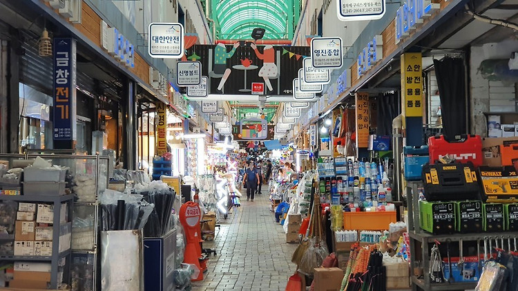 [부산 뚜벅이 혼자여행 #16] 부산 중앙시장 탐방