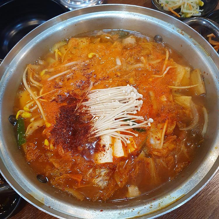 [가산디지털단지역] 배부장 찌개 - 직장인 점심 처음과 끝