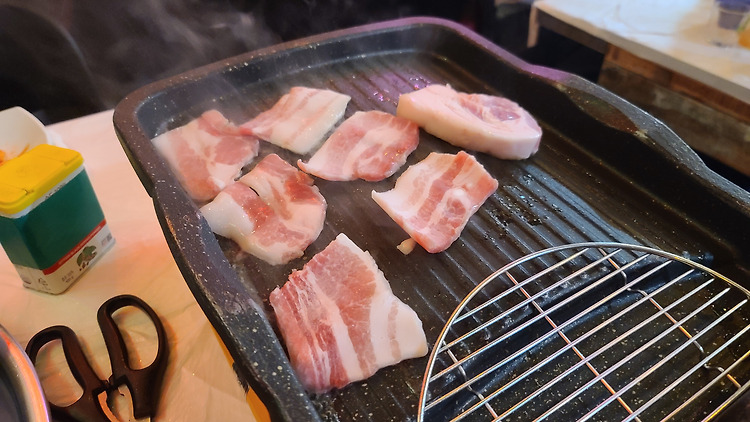 김신박 압구정 냉삼 미쓰냉삼