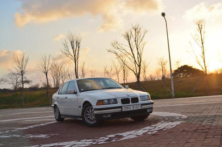 투슬리스 이야기 017. 올드 BMW e36 320i 시골 시제(時祭), 기아 타이거즈 함평구장 포스트 썸네일