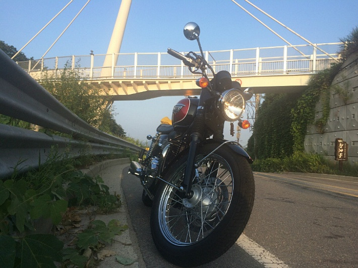 클래식바이크 트라이엄프 본네빌 T100 가져오다, Triumph Bonneville T100 포스트 썸네일