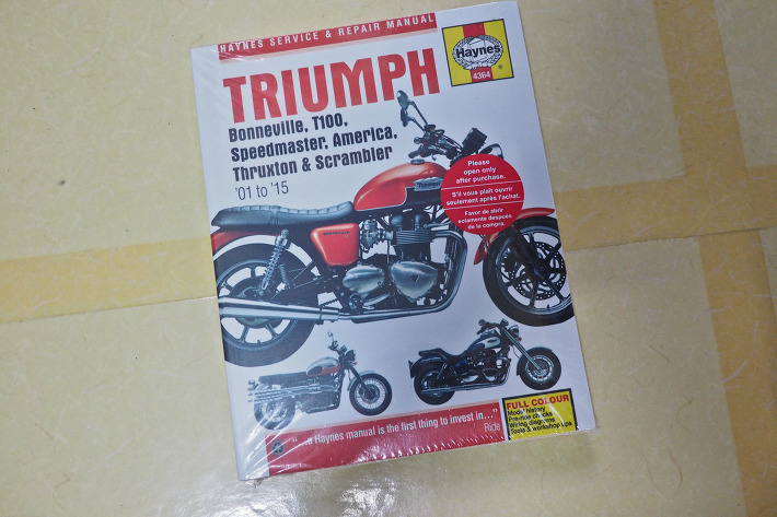 트라이엄프 본네빌 T100 출고시 책자 및 헤인즈 서비스 정비 매뉴얼, Triumph Bonneville T100 Haynes Service Repair Manual, 클래식바이크 포스트 썸네일