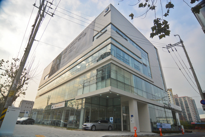 신호모터스 BMW 영등포 서비스센터, 전시장 방문기 포스트 썸네일