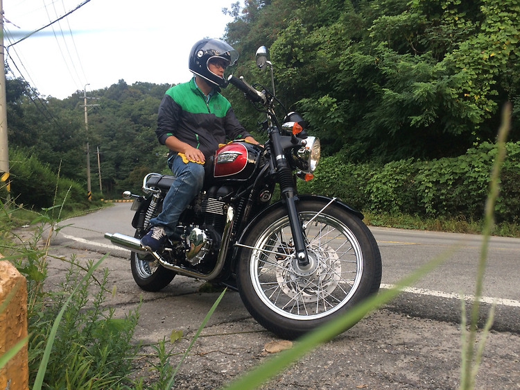 트라이엄프 본네빌 T100 을 얘기하다, Triumph Bonneville T100, 클래식바이크, 하오개로, 모터뱅크 포스트 썸네일