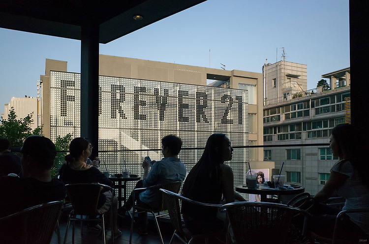 FOREVER 21