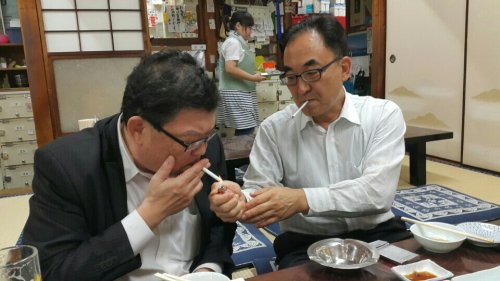 '일본 식당 내 흡연' 포스트 대표 이미지