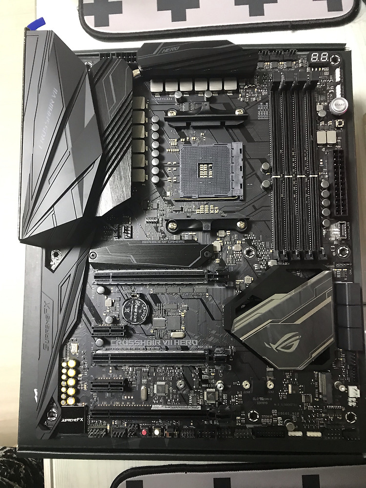 [메인보드]ASUS ROG CROSSHAIR VII HERO