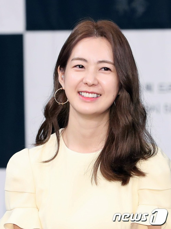 '이요원 나이 달리는 조사관' 포스트 대표 이미지