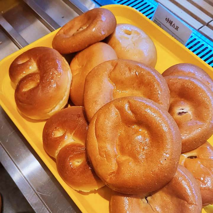 나혼자산다 <b>나혼산</b> <b>이주승</b> 마더즈 단팥빵 야채빵 맛있는... 